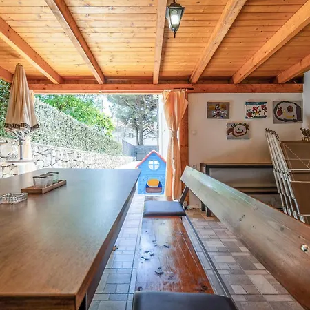 2 Bedroom Cozy In *